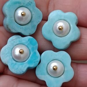 2cm Natural Larimar Flower Pendants 18k Centre